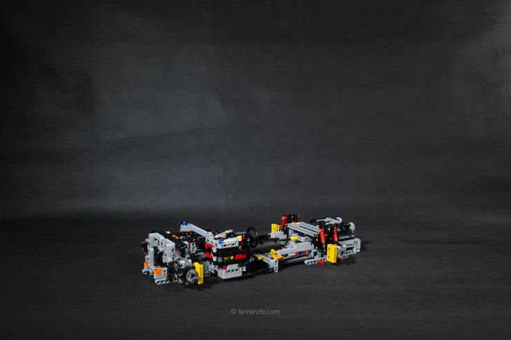 LEGO 42056-11