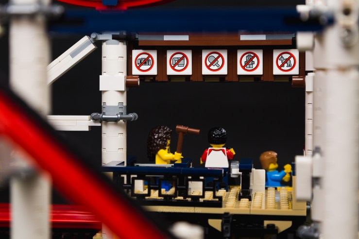 LEGO 10261 WordPress-91