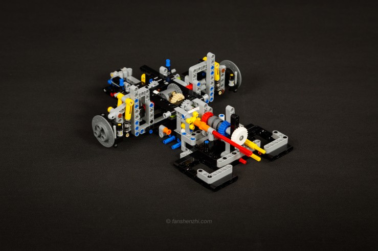LEGO 42083 WordPress-17
